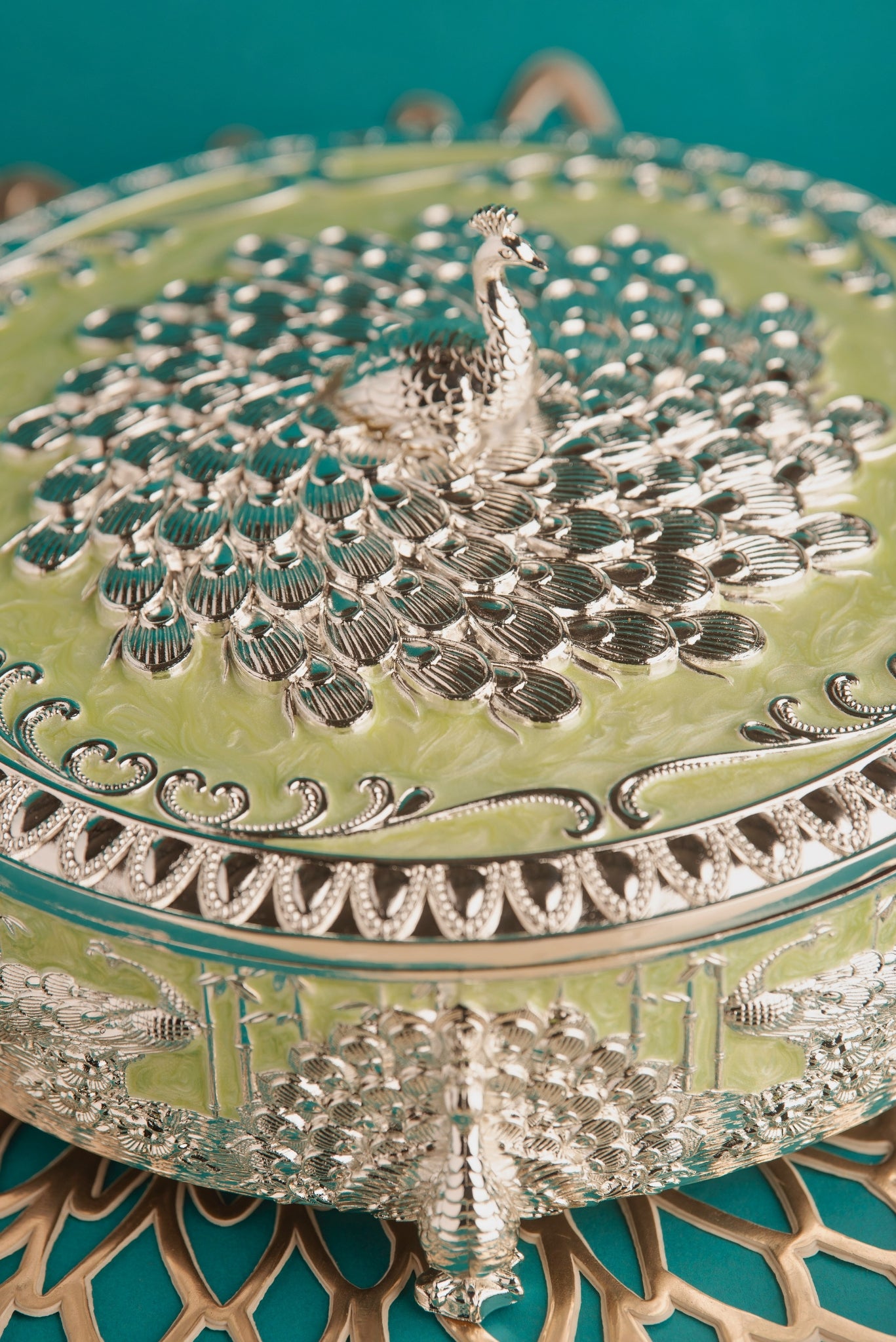 Peacock Round Dryfruit Box – Green Finish