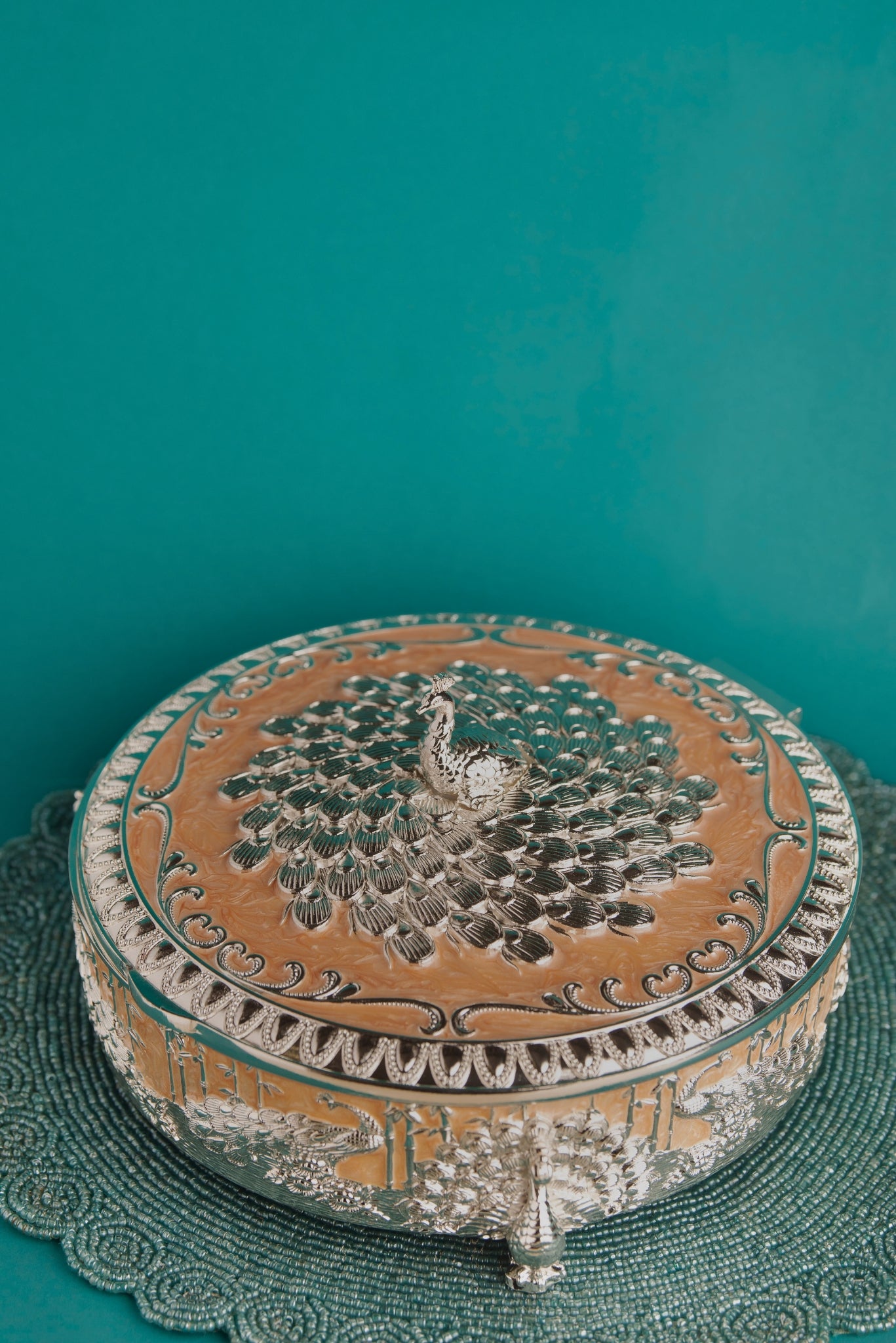 Peacock Round Dryfruit Box – Peach Finish